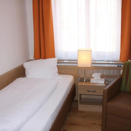 Weinhotel Rieder Poysdorf Exteriör bild